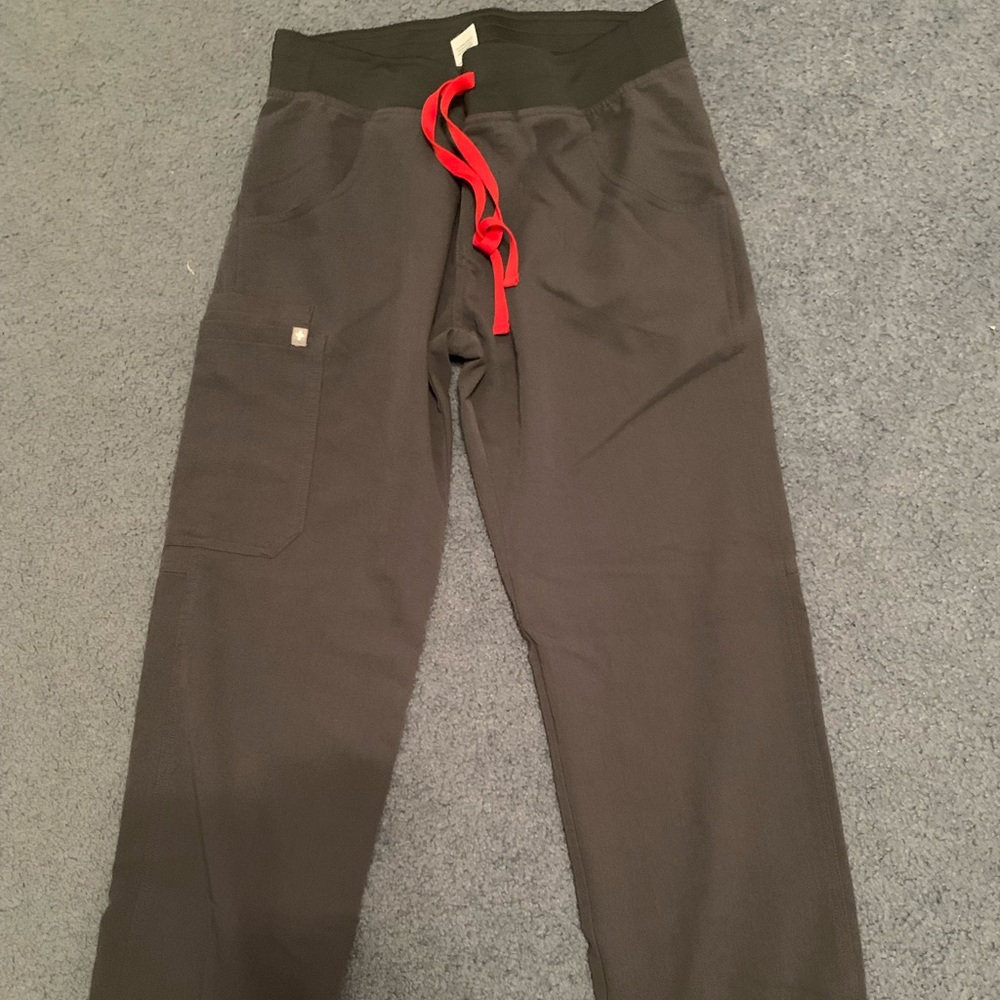 Figs charcoal Kade cargo size Small petite